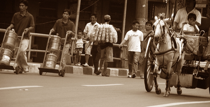 フィリピン・マニラの街路と人々(2008年)の画像