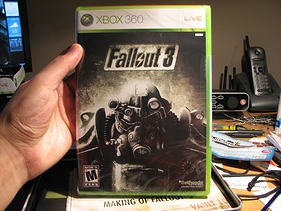 「Xbox360で一番のRPG」として名が挙がった「Xbox 360」版「フォールアウト3」のパッケージ(2008年)の画像