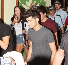 ファイル:ゼイン・マリク Zayn Malik 02 7418161058.jpg