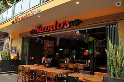 ―――“Nando's”