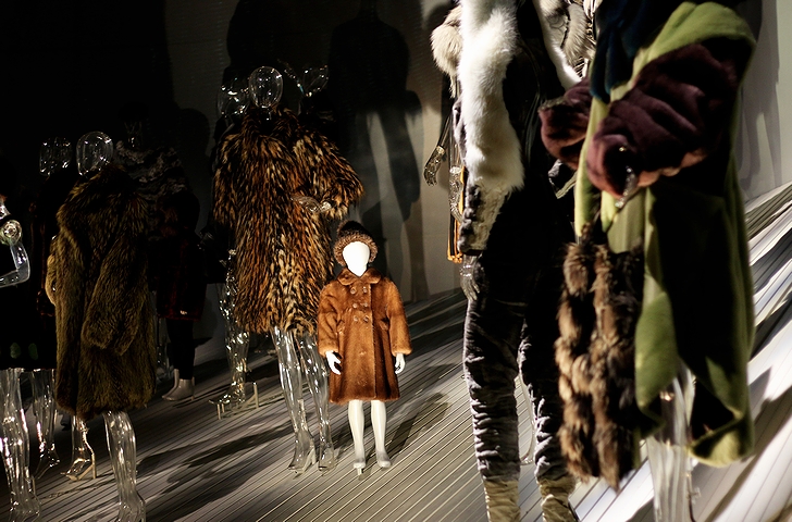 デンマーク国立博物館の特別展「毛皮―――生と死の課題」(2013年)の画像