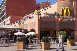 モロッコ・マラケシュのマクドナルドの店舗(2011年)の画像