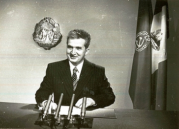 「有名なルーマニア人」の一例として挙がったニコラエ・チャウシェスク(1978年)の画像