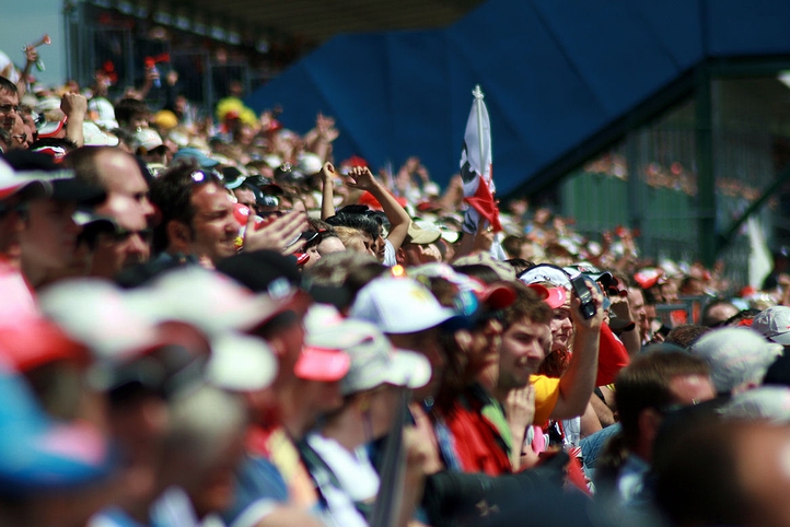 F1の観客(2007年・イギリス・シルバーストーンサーキット)の画像