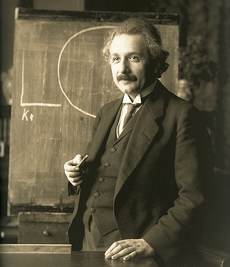 「左利きの有名人」の一例として挙がった科学者のアルバート・アインシュタイン(1921年・オーストリア)の画像