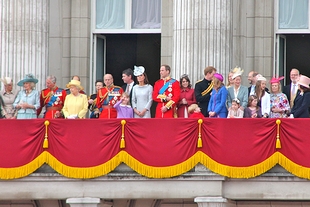イギリス王室(2012年・バッキンガム宮殿)