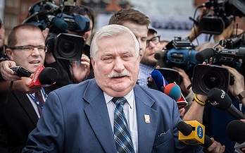 「有名なポーランド人」の一例として挙がったポーランドの元大統領で政治家のレフ・ワレサ(2014年)の画像