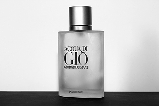 ファッションブランド「ジョルジオ・アルマーニ」の香水「アクア・ディ・ジオ」(2012年)の画像