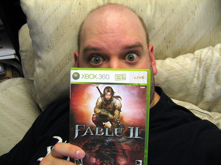 「Xbox360の良作RPG」の一例として挙がった「フェイブル2」のパッケージ(2008年・米国シアトル)の画像