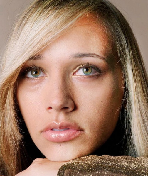 ファイル:ラシダ・ジョーンズ rashida2 3791628523.jpg