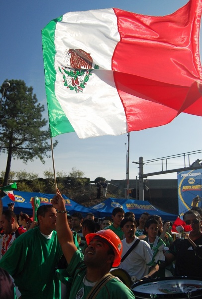 ファイル:Mexico vs Iceland 4464683208.jpg