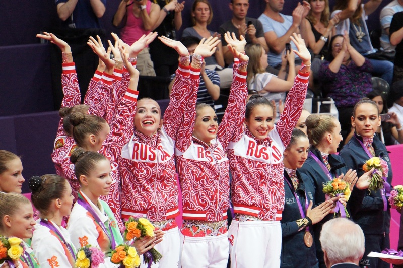 ファイル:London2012 Rhythmic Gymnastics Russia Gold Olympics 7916022018 fd0b60ab47 o.jpg