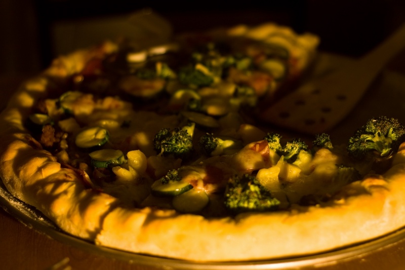 ファイル:Pizza from Scratch 3294894467.jpg