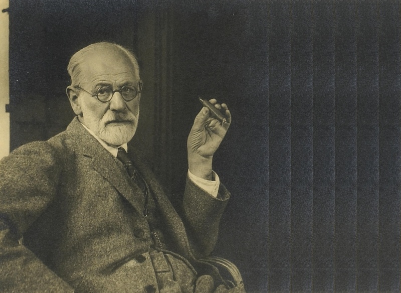 ファイル:Sigmund Freud by Max Halberstadt bonhams 5488.jpg