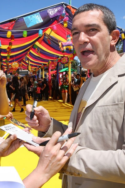 ファイル:Antonio Banderas 6409123421.jpg