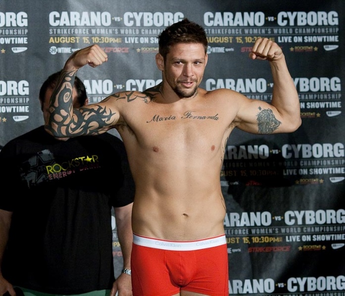ファイル:Renato Babalu Sobral 4214665186.jpg