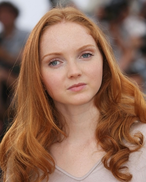 ファイル:lily-cole.jpg