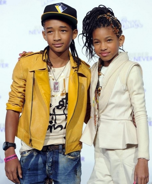 ファイル:willow-jaden-smith-justin-bieber-never-say-never -premiere 5436129471.jpg