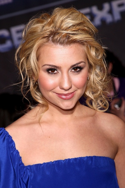 ファイル:Chelsea Staub Chelsea-Kane-Twitterview6.jpg